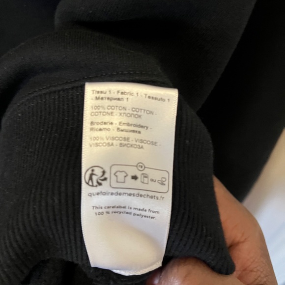 LANVIN PARIS LOGO EMBROIDERED SWEATSHIRT IN BLACK - Picture 5 of 5